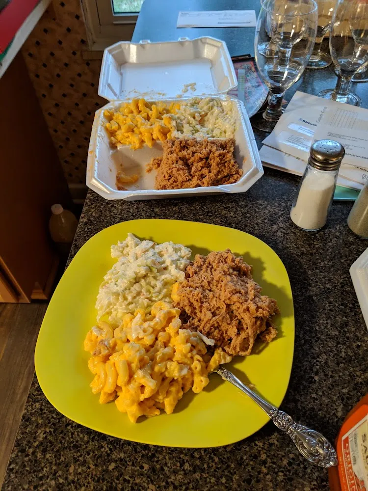 BBQ Mac-N-Cheese and Cole Slaw